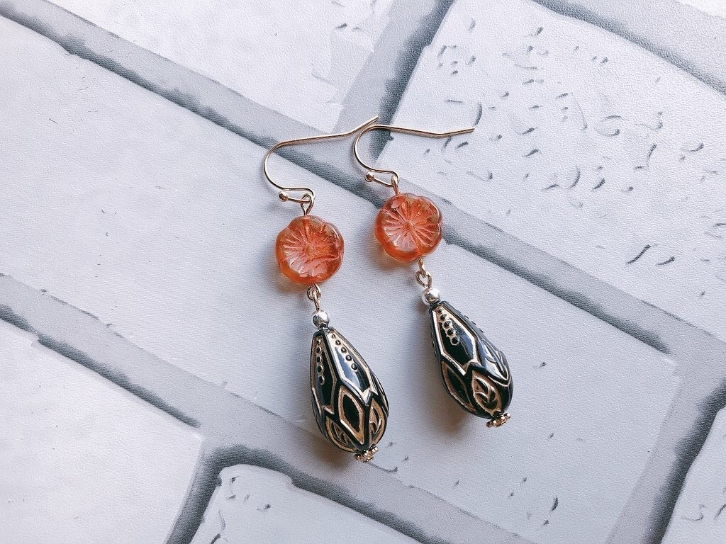 始祖の鬼の瞳の耳飾り