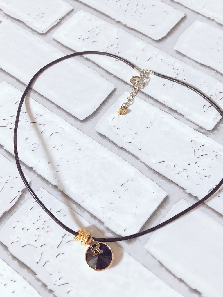 🦁のピアスとブレスレットの2wayネックレス