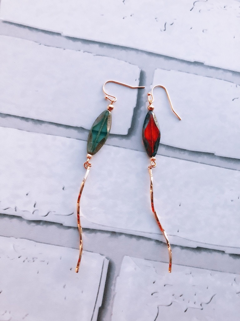 バディのGLMピアス/イヤリング・ゴールド