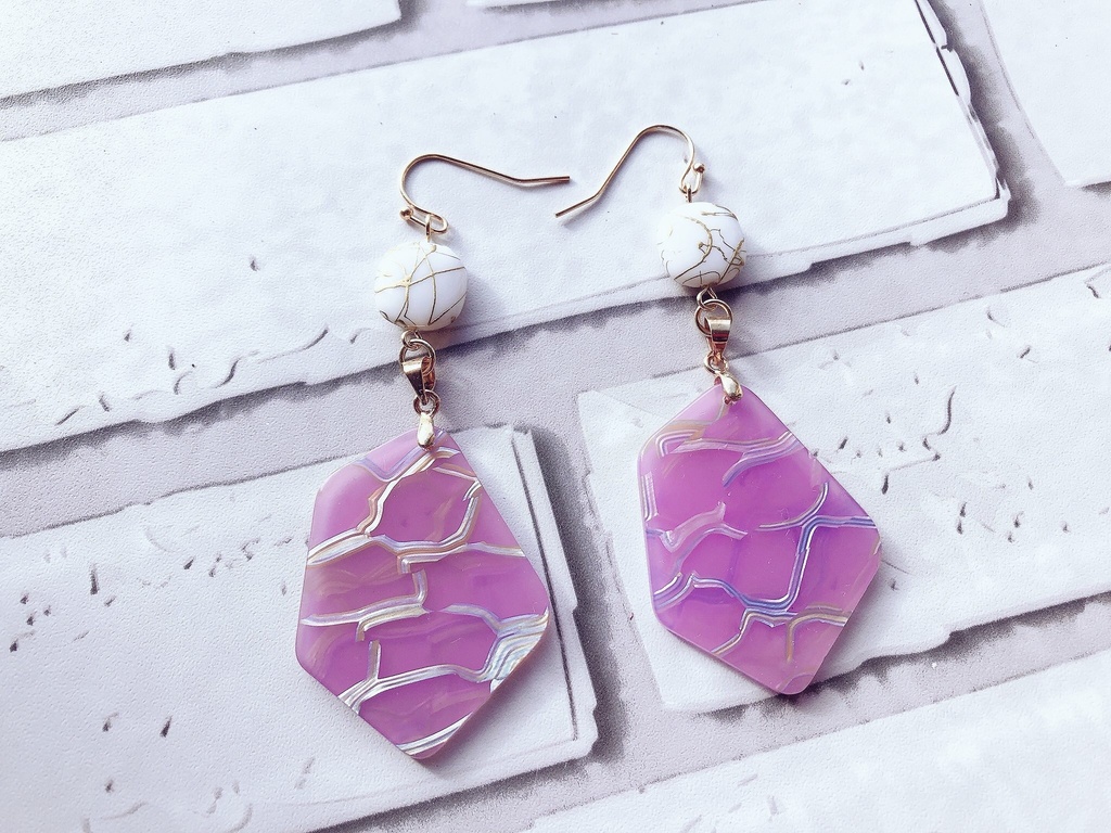 お館様の耳飾り