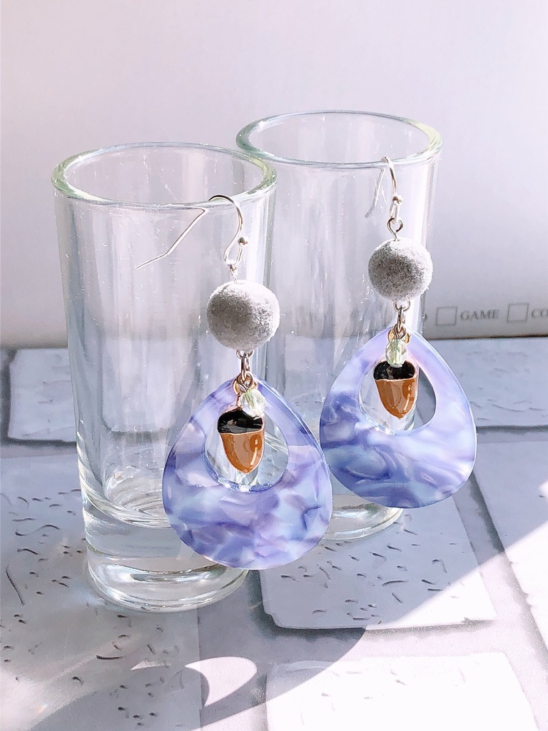 雫の耳飾り・伊