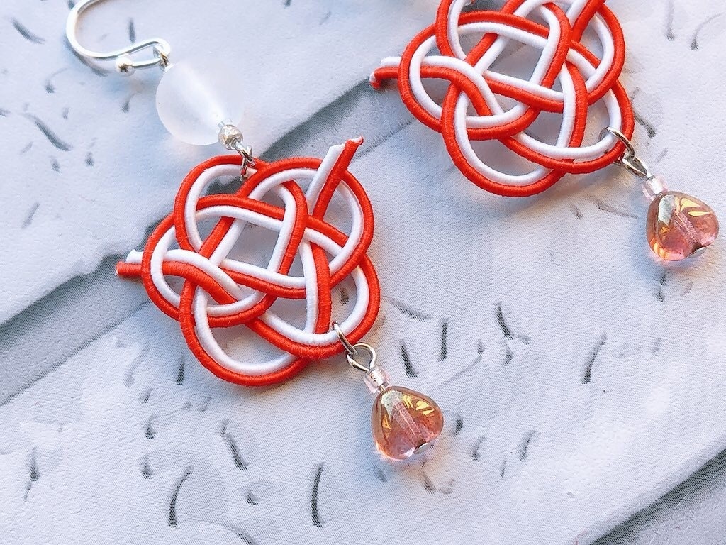 花の呼吸の耳飾り・弐ノ型