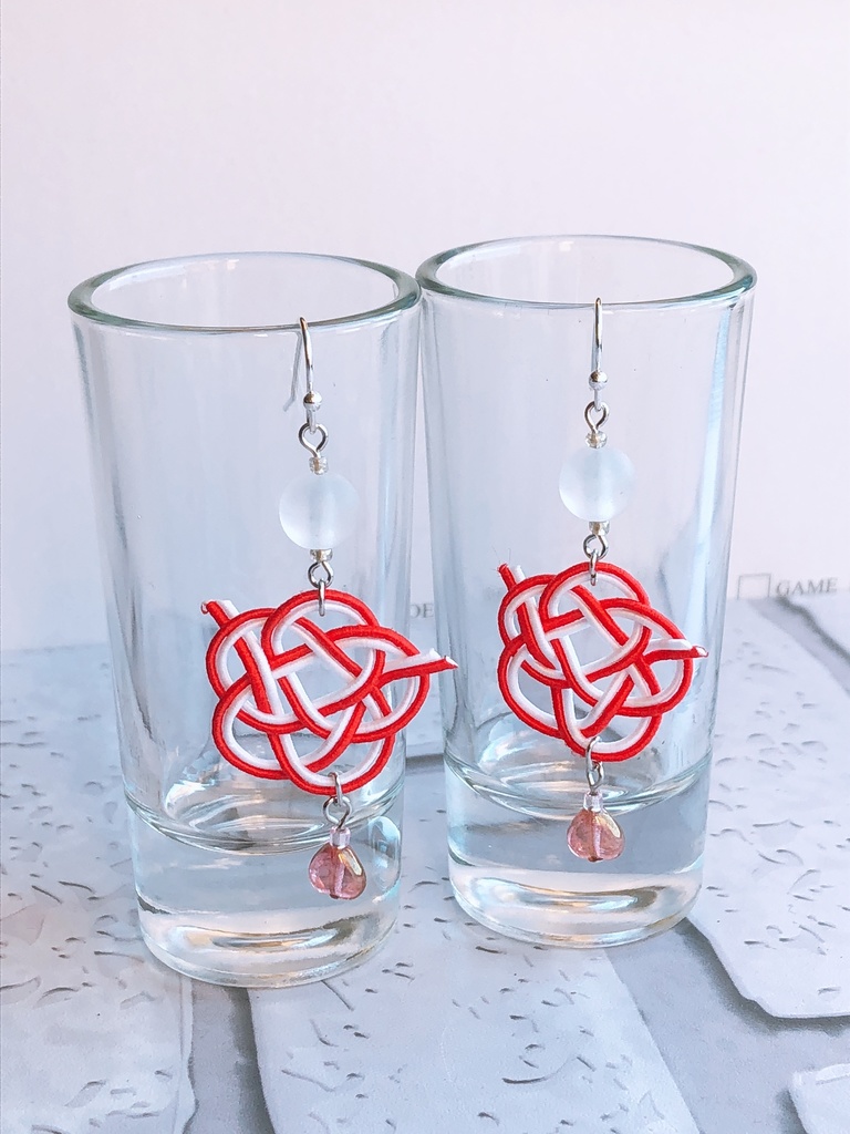 花の呼吸の耳飾り・弐ノ型