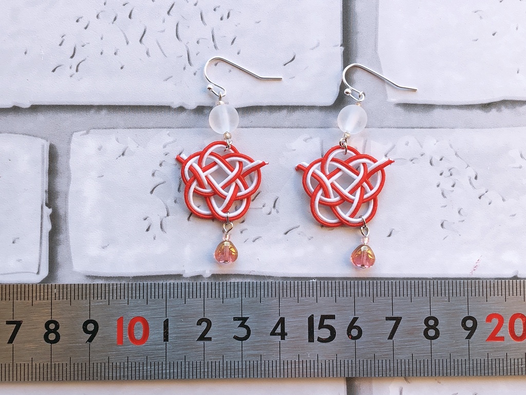 花の呼吸の耳飾り・弐ノ型