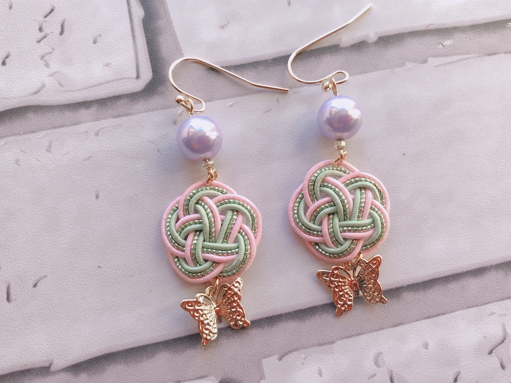 花の乙女の耳飾り・蟲・恋・カナ