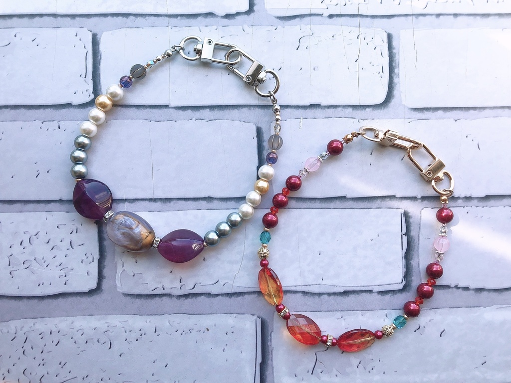 ヒーローイメージスマホストラップ