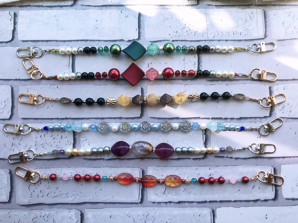 ヒーローイメージスマホストラップ