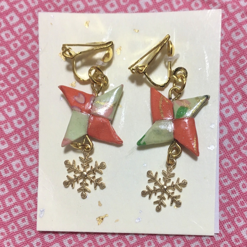 手裏剣イヤリング 金 ①