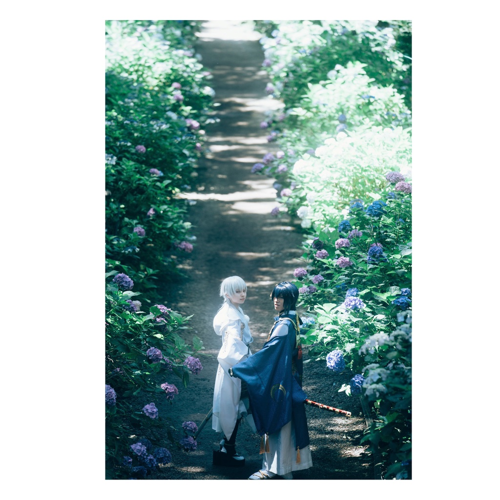 【12/1 22時より頒布】縁 -YOSUGA- 三日月宗近・鶴丸国永写真集