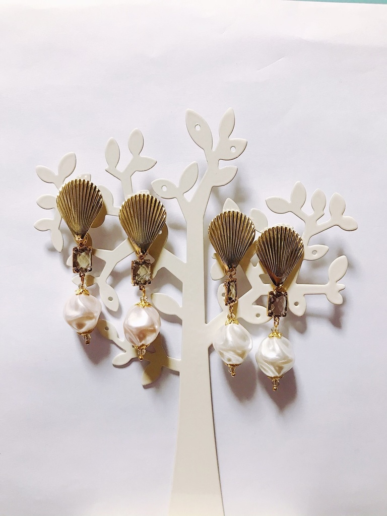 パールピアス