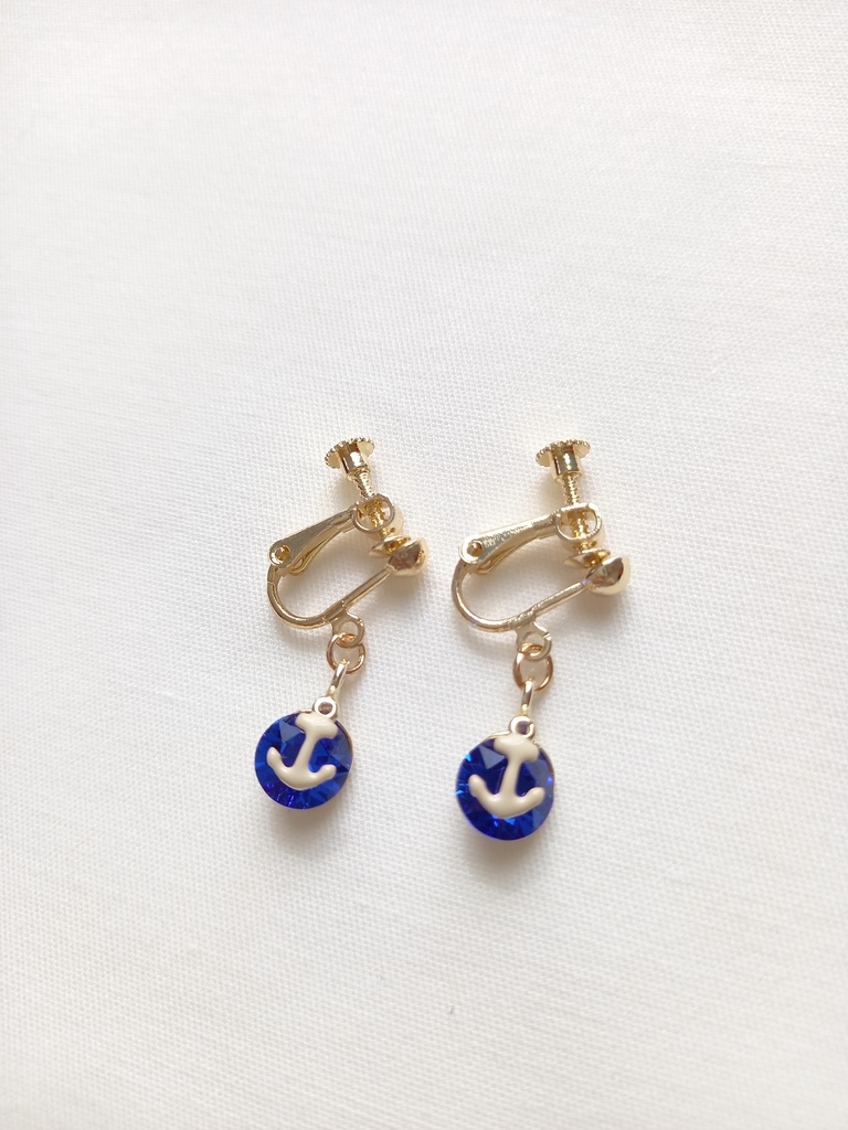 スワロフスキーイヤリング(BJ/百鬼丸/ミッドナイト)