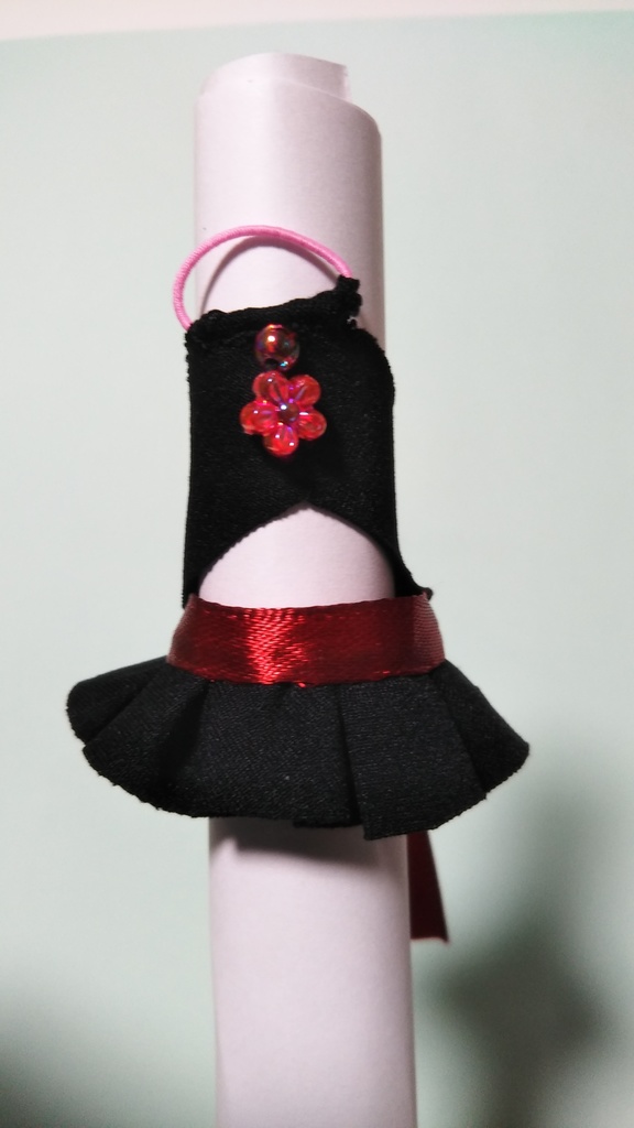 30MS、ヘソ出しワンピース、黒赤