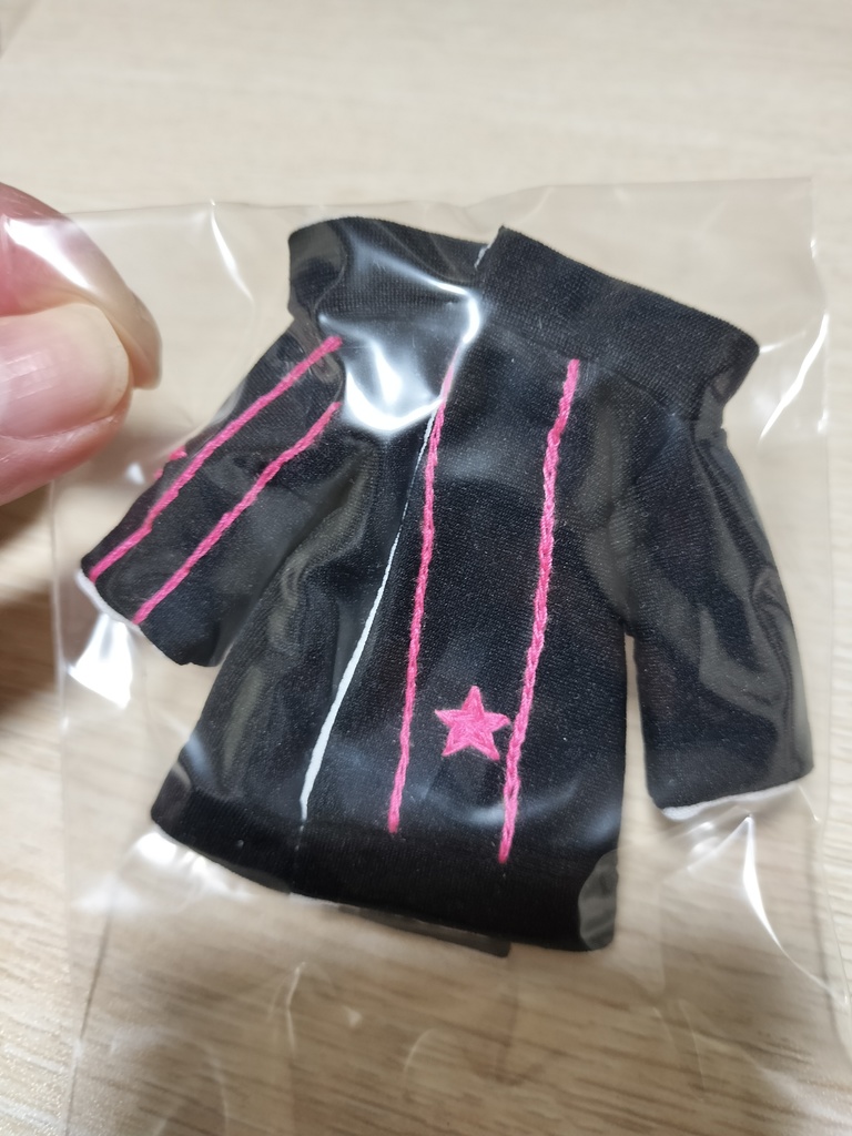桃黒メガミ用上着