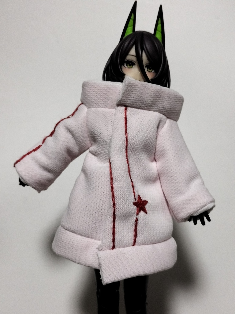 赤ピンク上着