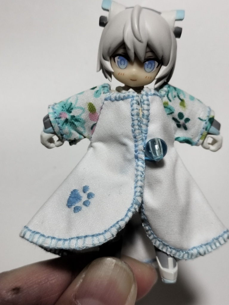 みずたまりの服