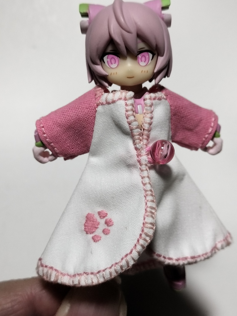 にくきゅうの服