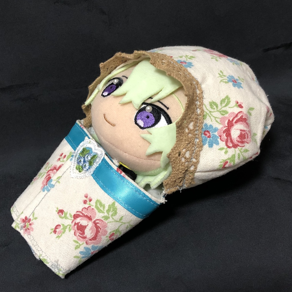 花柄おくるみ|ぬいぐるみ 服|16-17cm用|着ぐるみ|ハンドメイド|ぬいぐるみ保護|おでかけ|ぬいさんぽ