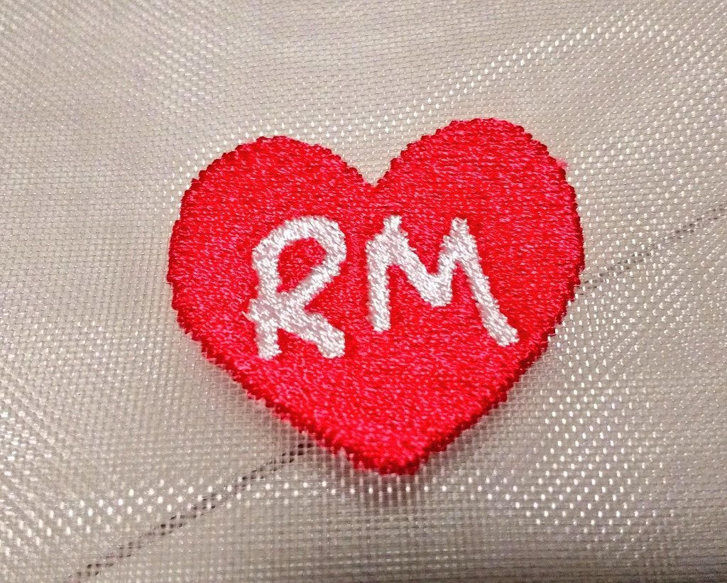 RM♡刺繍ポーチ