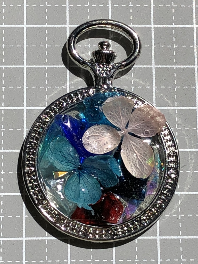 6/16シグはぴば記念 ペンダント