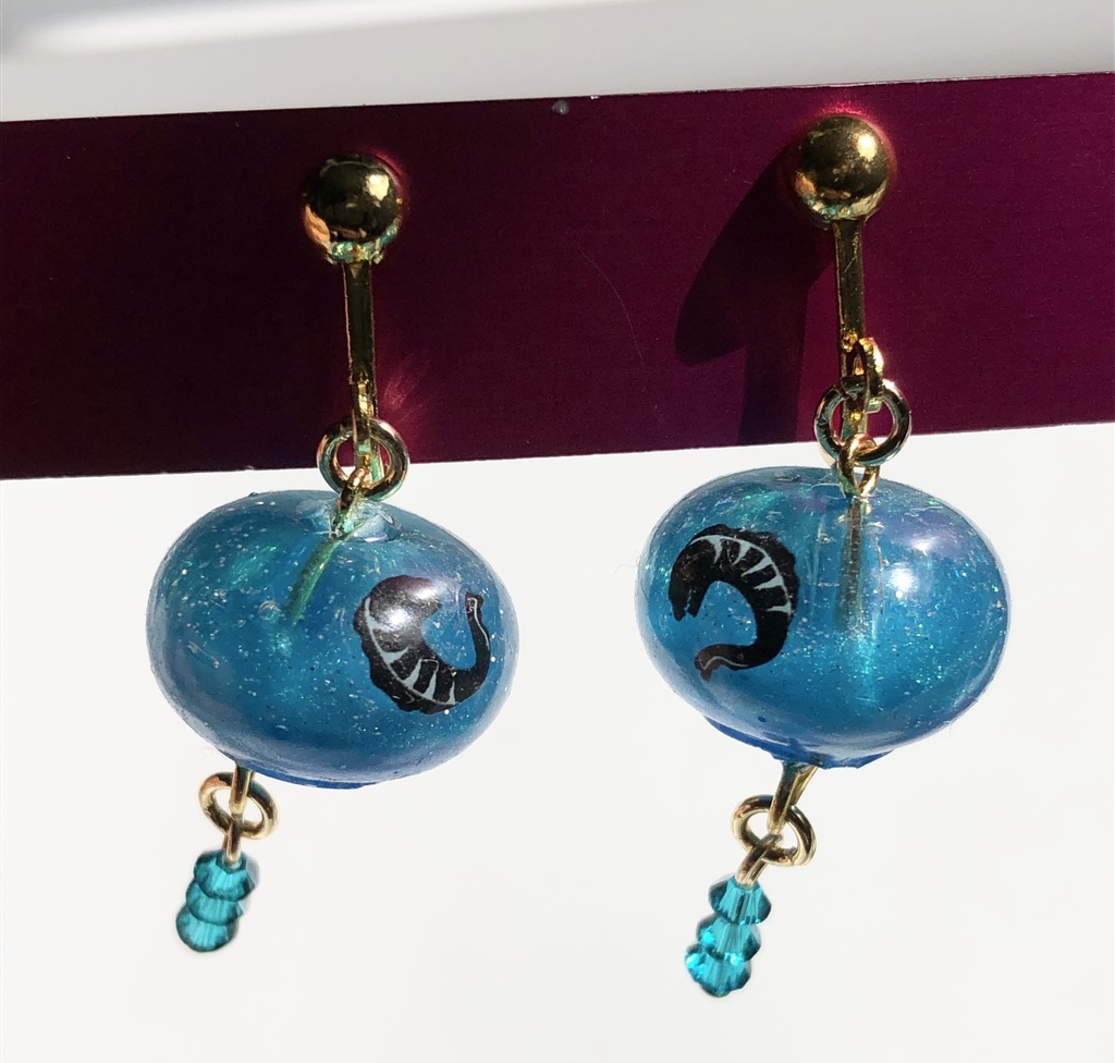 嘲笑うウツボ兄弟　イヤリング