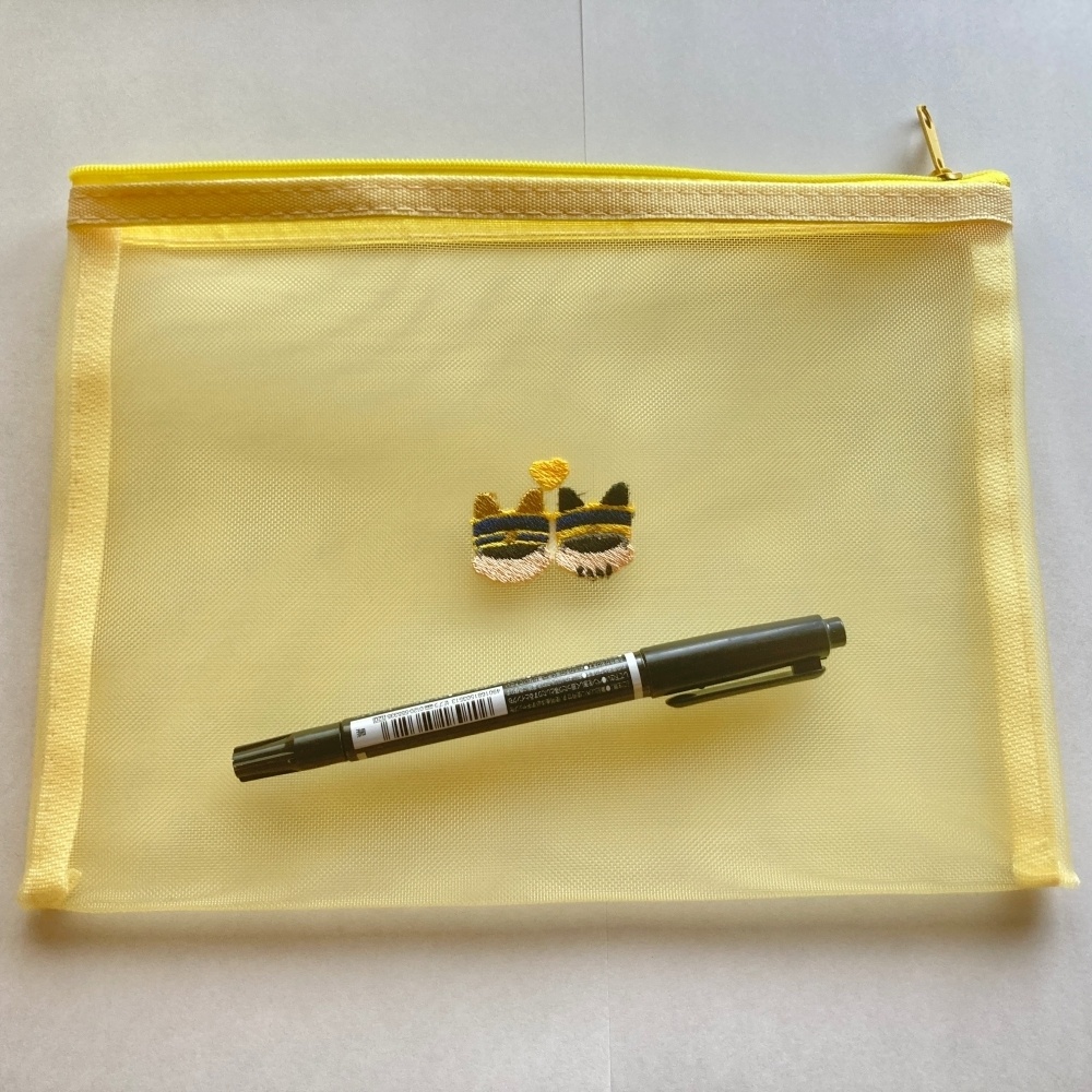 ✨新作✨ワンポイント刺繍メッシュポーチ 異母兄弟