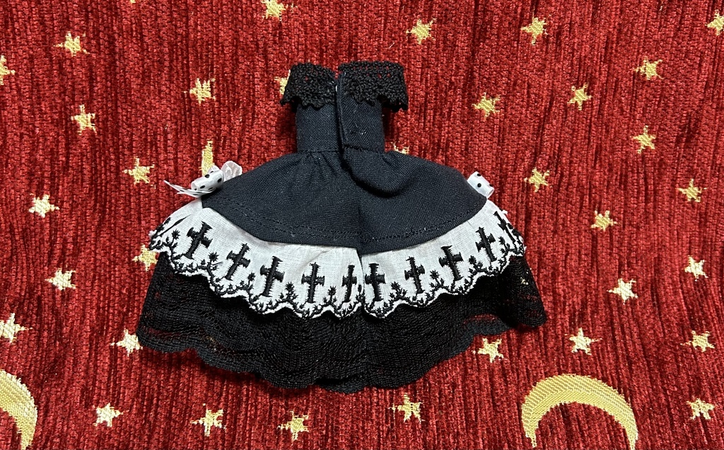オビツ11服　ゴスロリくまちゃんドレス