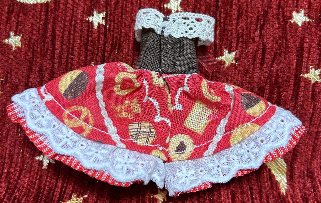 オビツ11服　スイーツドレス2
