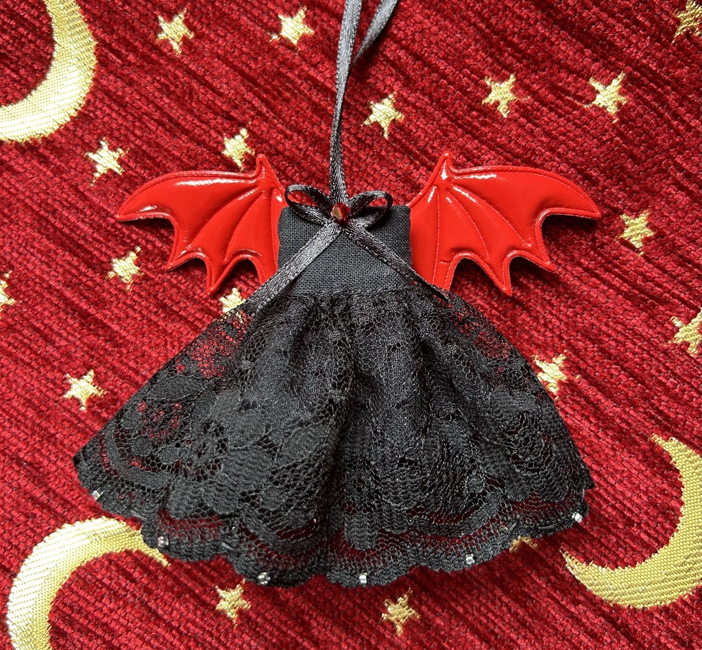 オビツ11アウトフィット　小悪魔ちゃんドレス