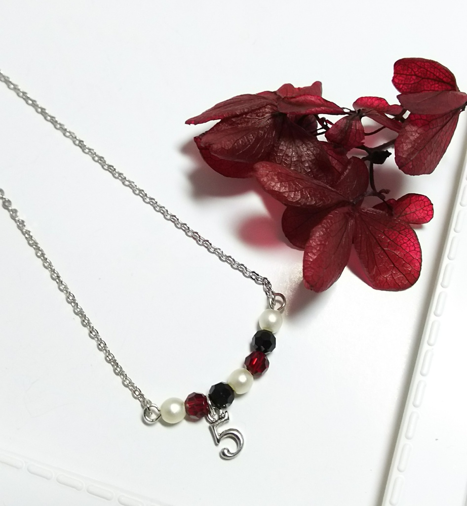 ペルソナシリーズイメージネックレス2