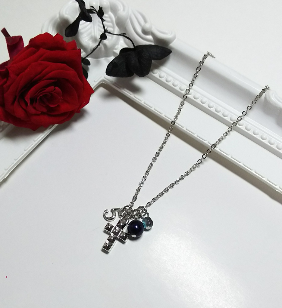 ペルソナ5キャラクターイメージネックレス