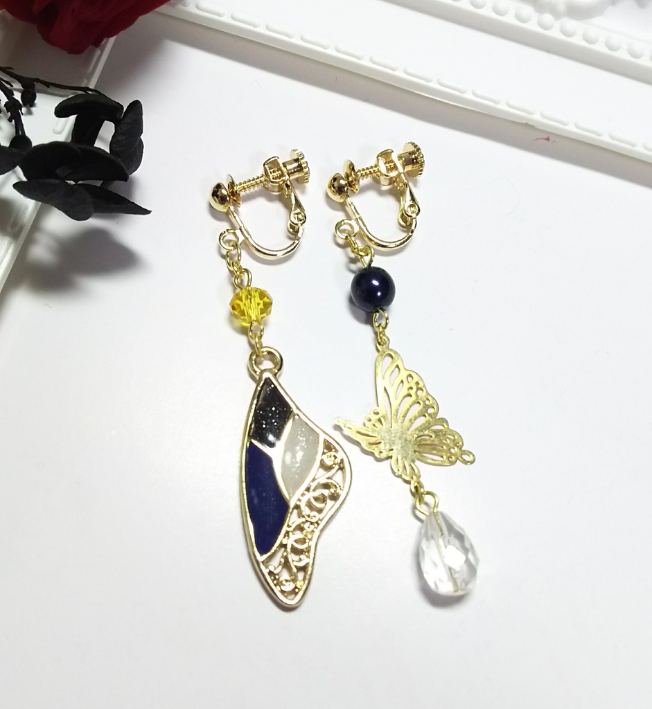 ペルソナ5看守の双子イメージイヤリング