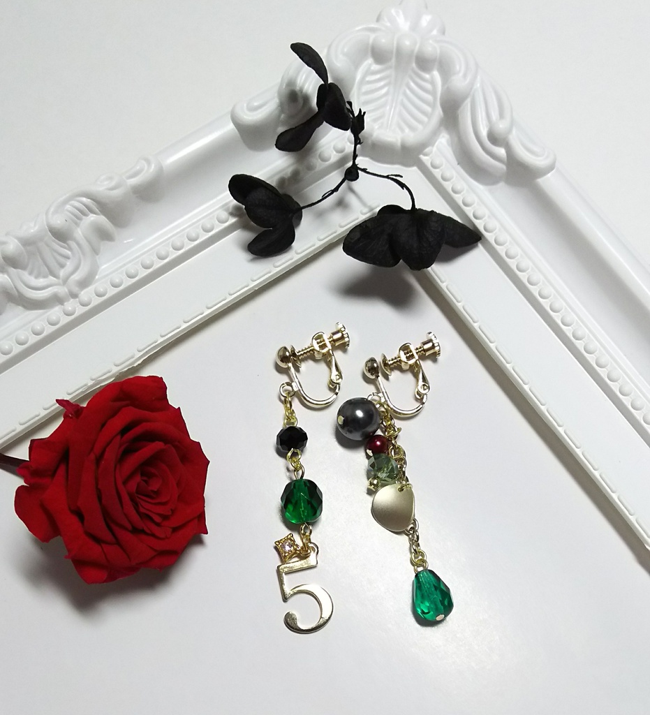 ペルソナ5キャラクターイメージイヤリング(ピアス)