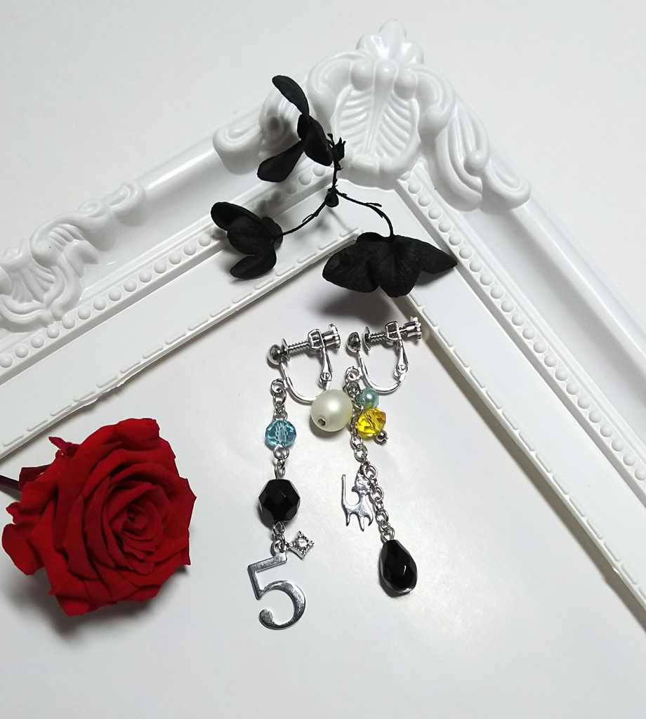 ペルソナ5キャラクターイメージイヤリング(ピアス)