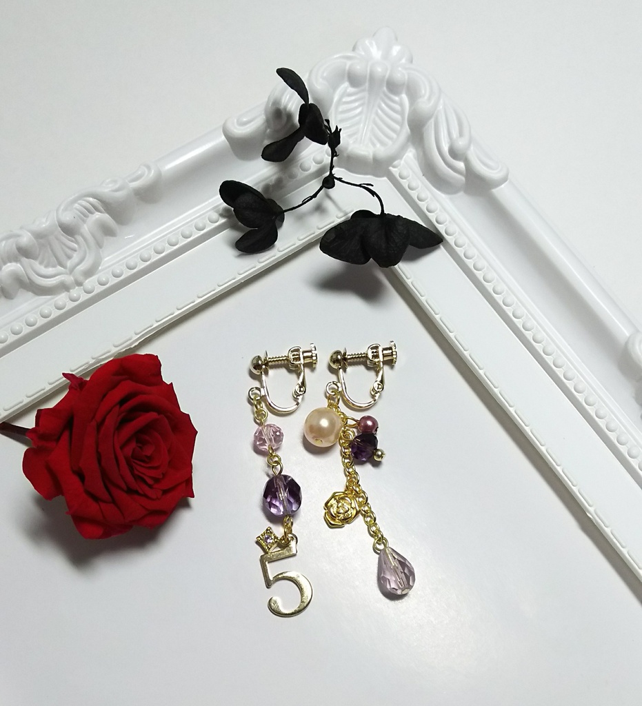 ペルソナ5キャラクターイメージイヤリング(ピアス)