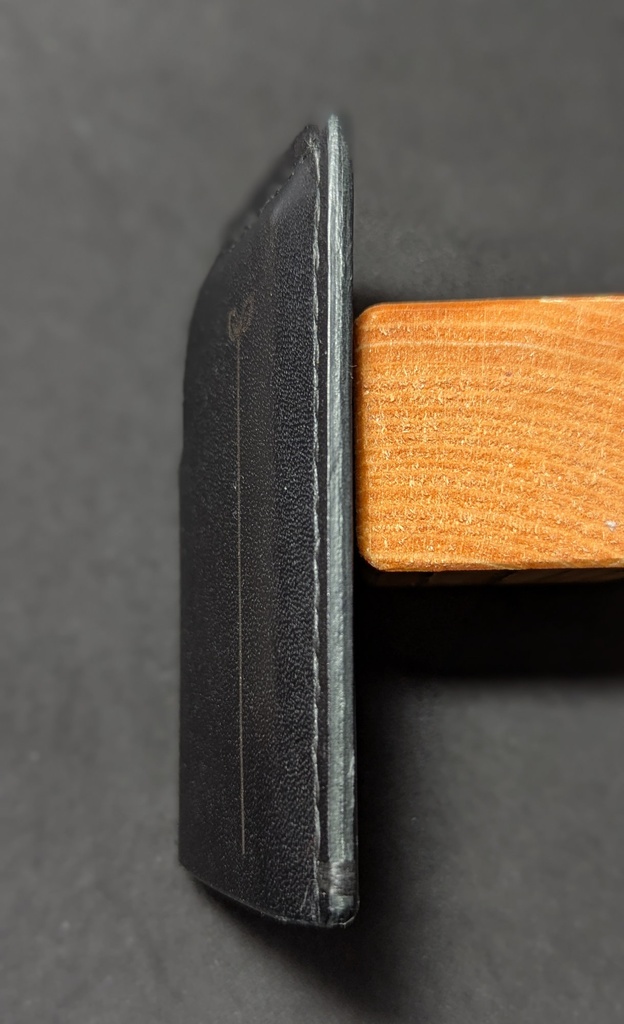 レザーミンティアケース 『ふたば』 ブラック革 ブラック糸