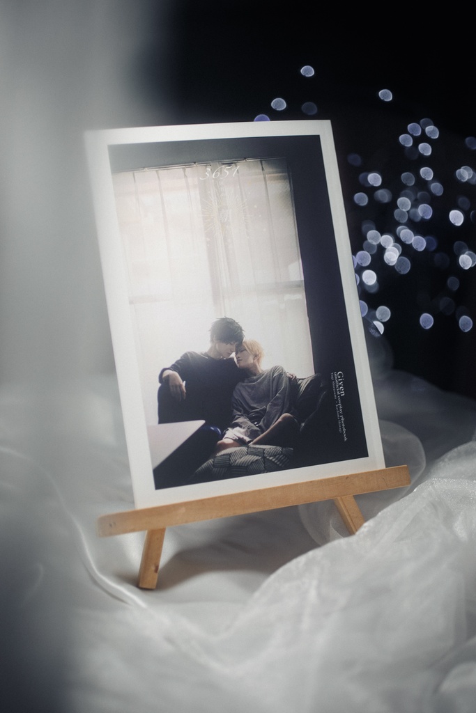 しずらぎ写真集『3651回目の朝を迎えに。』