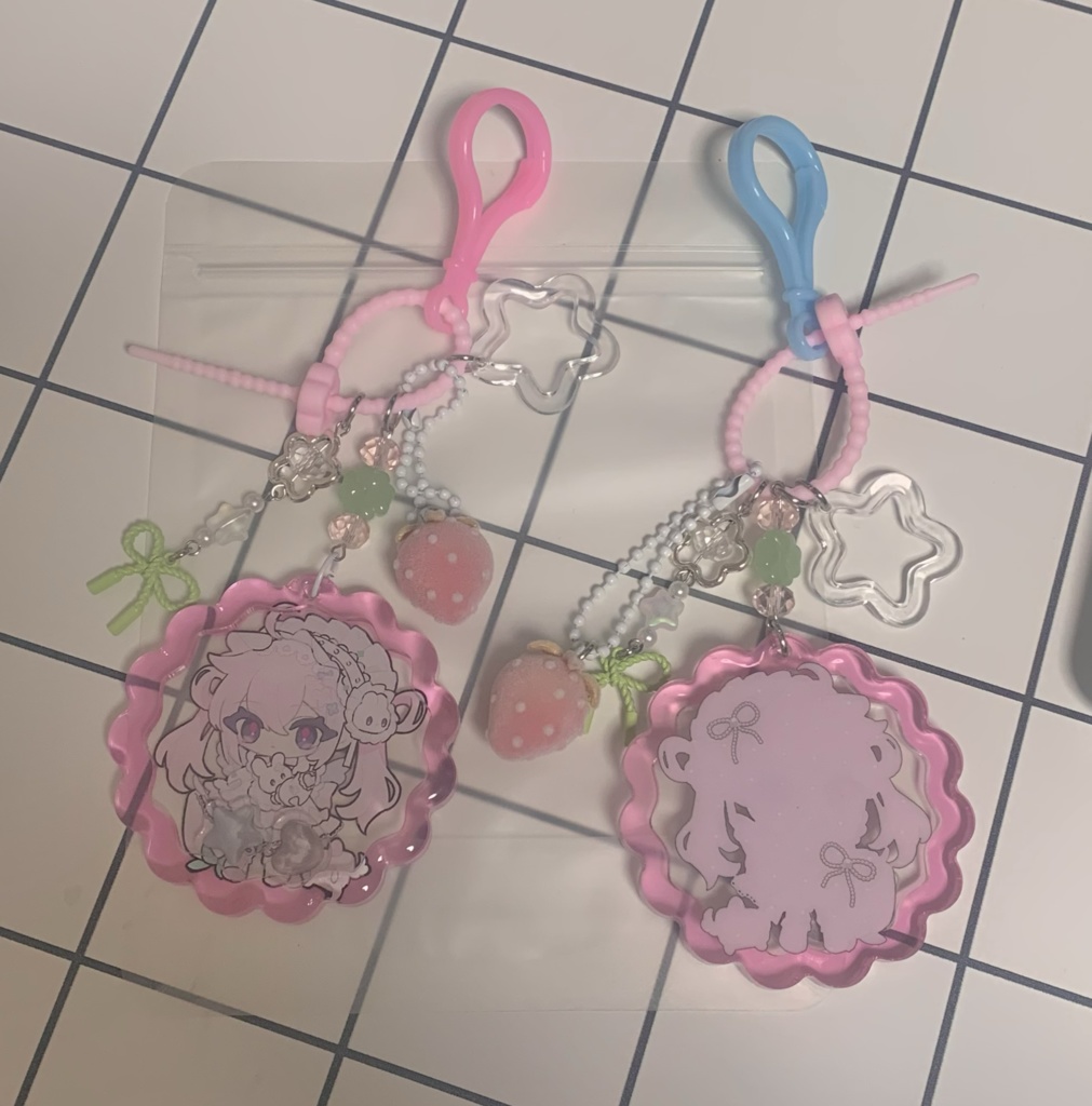 シャカシャカアクリルキーホルダー