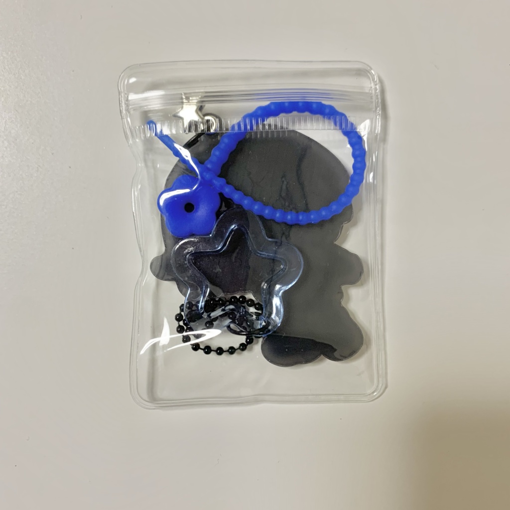 アクリルキーホルダー