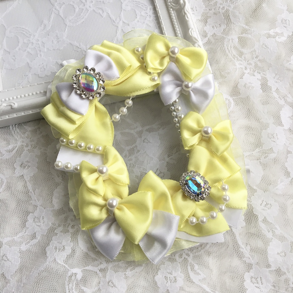 (送料込み) 硬質ケースデコ 黄×白