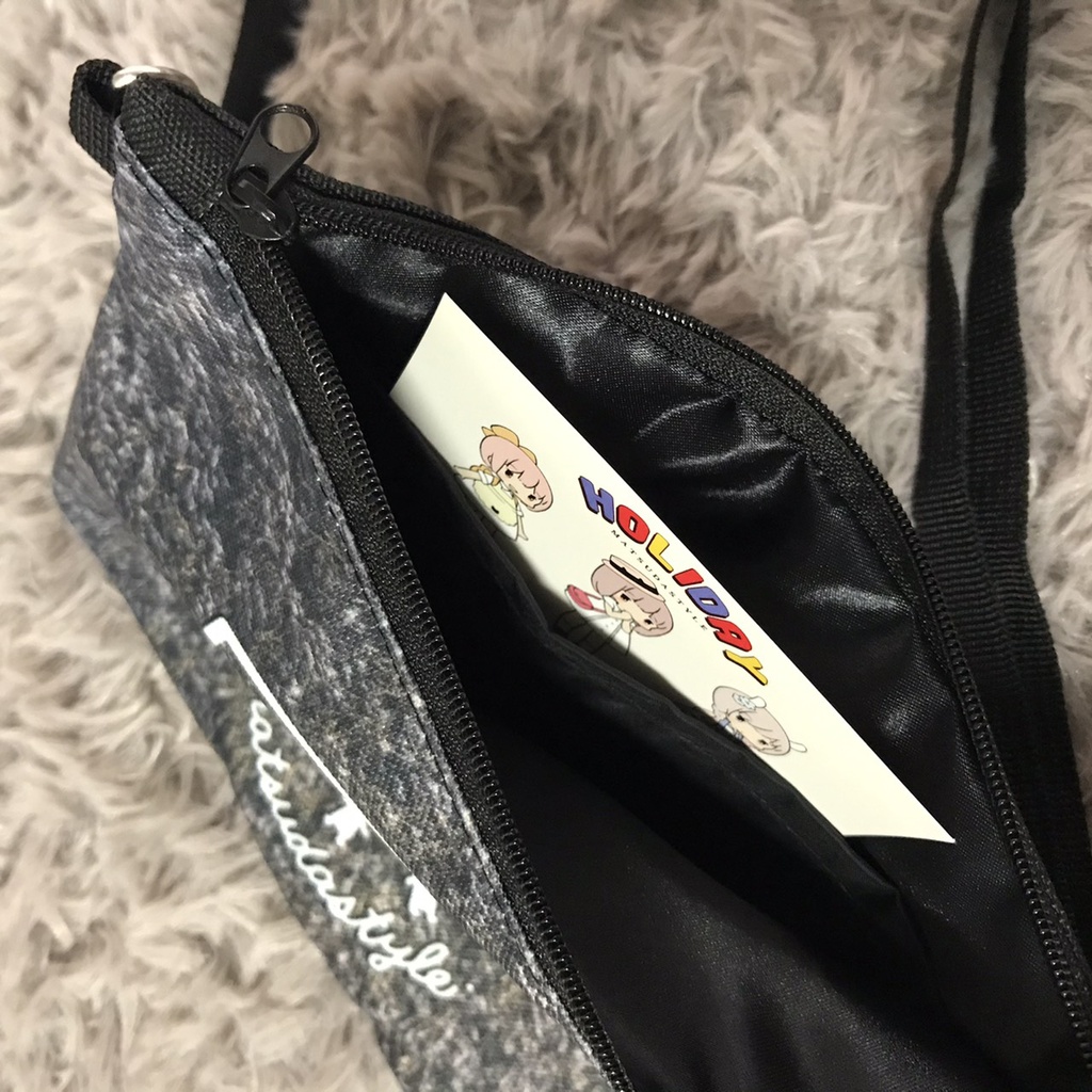 スマートフォンポーチ