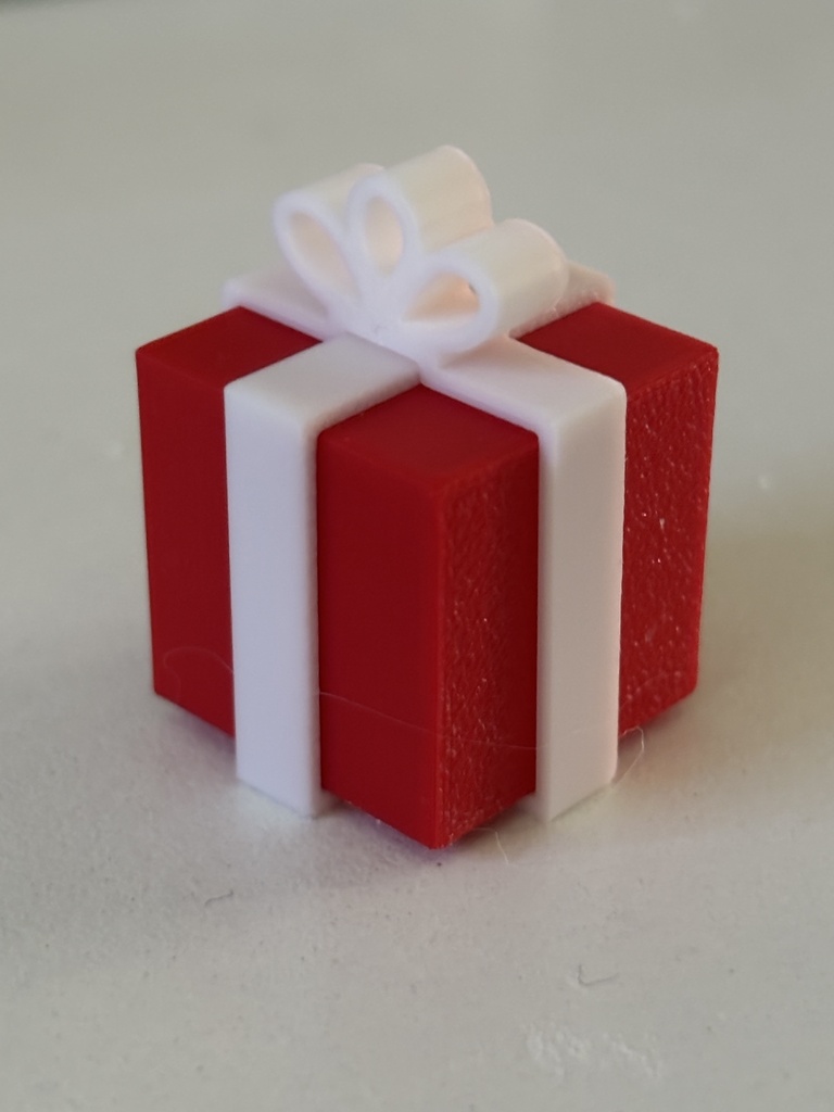 クリスマスプレゼントのミニオブジェ(2cm角・STL)