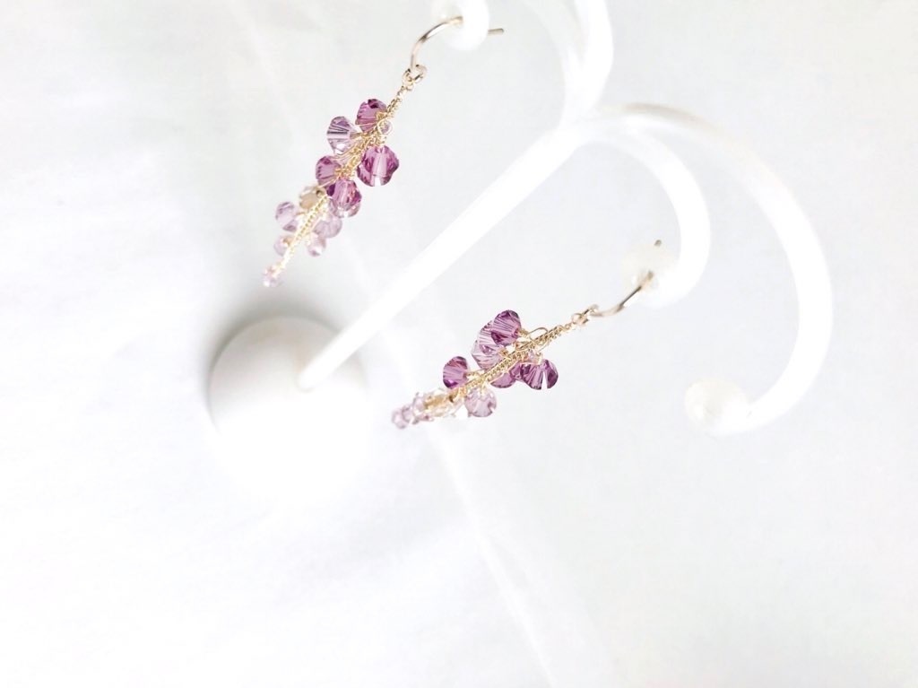 【鬼滅の刃】藤の花イメージイヤーアクセ