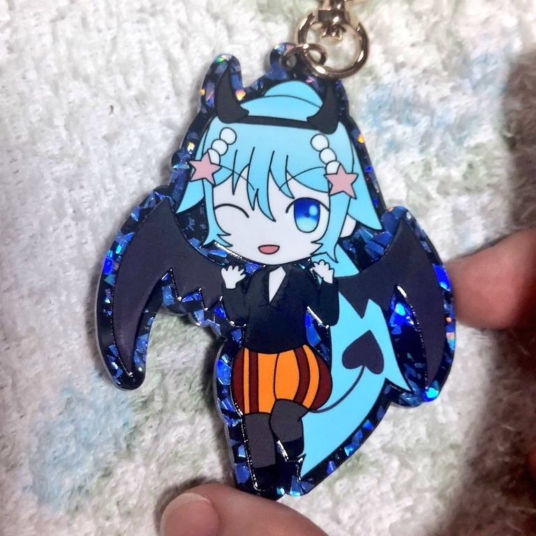 クルエフ三姉弟+テオフィルハロウィンアクキー