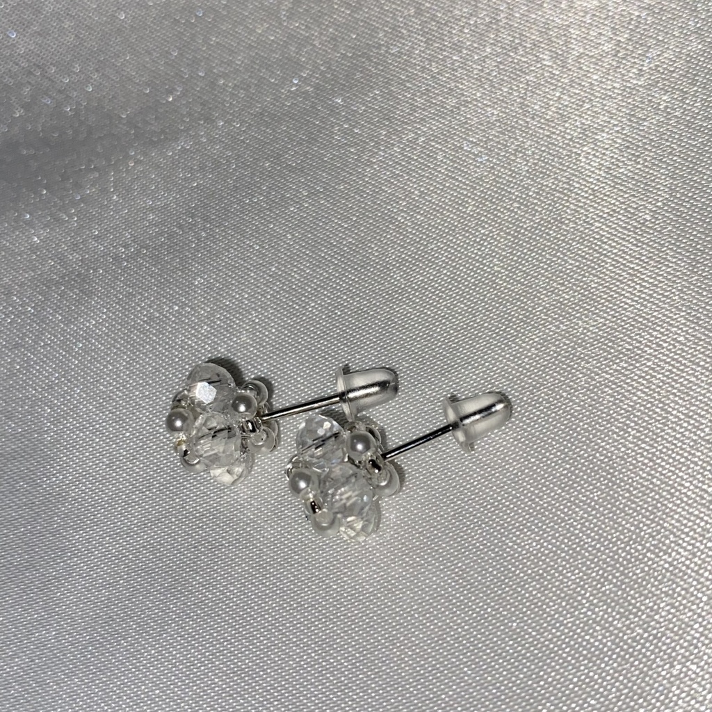 ピアス(クリスタル)