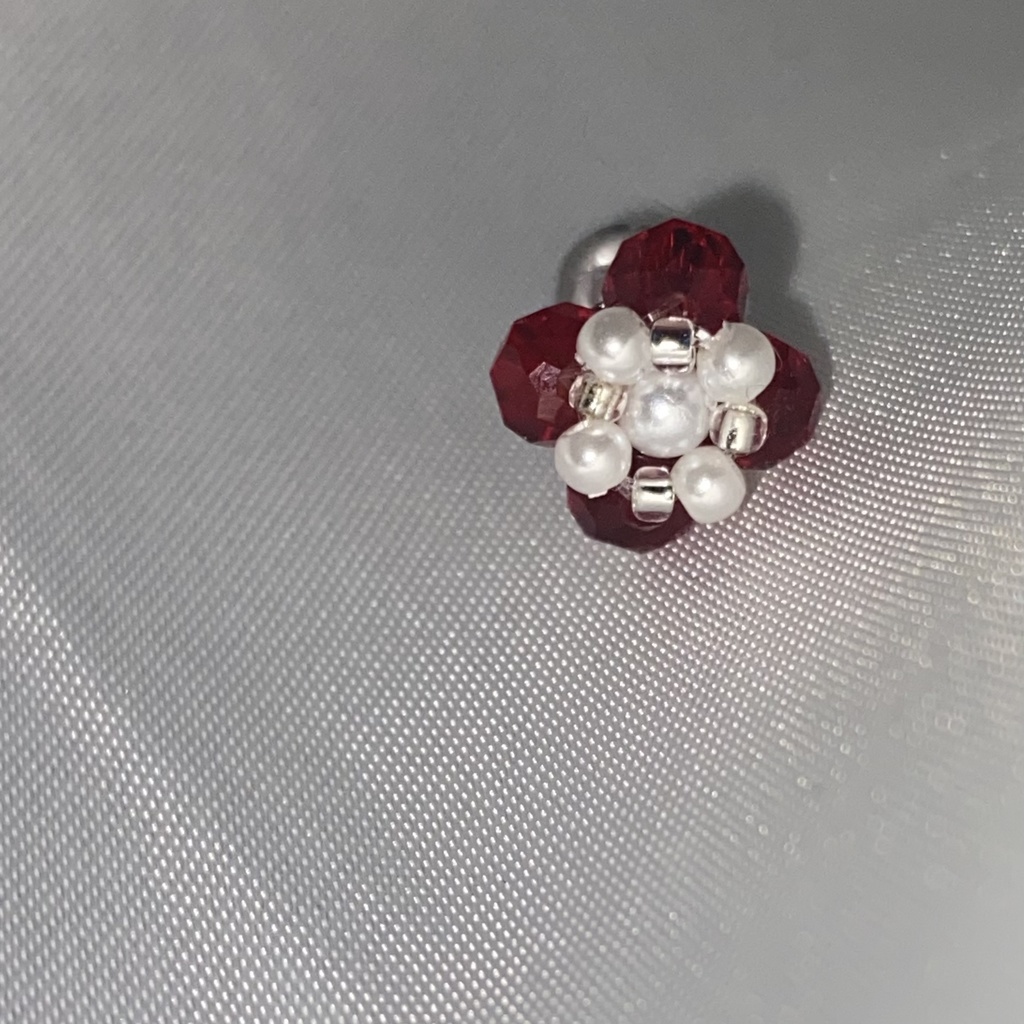 片耳用ピアス(レッド)