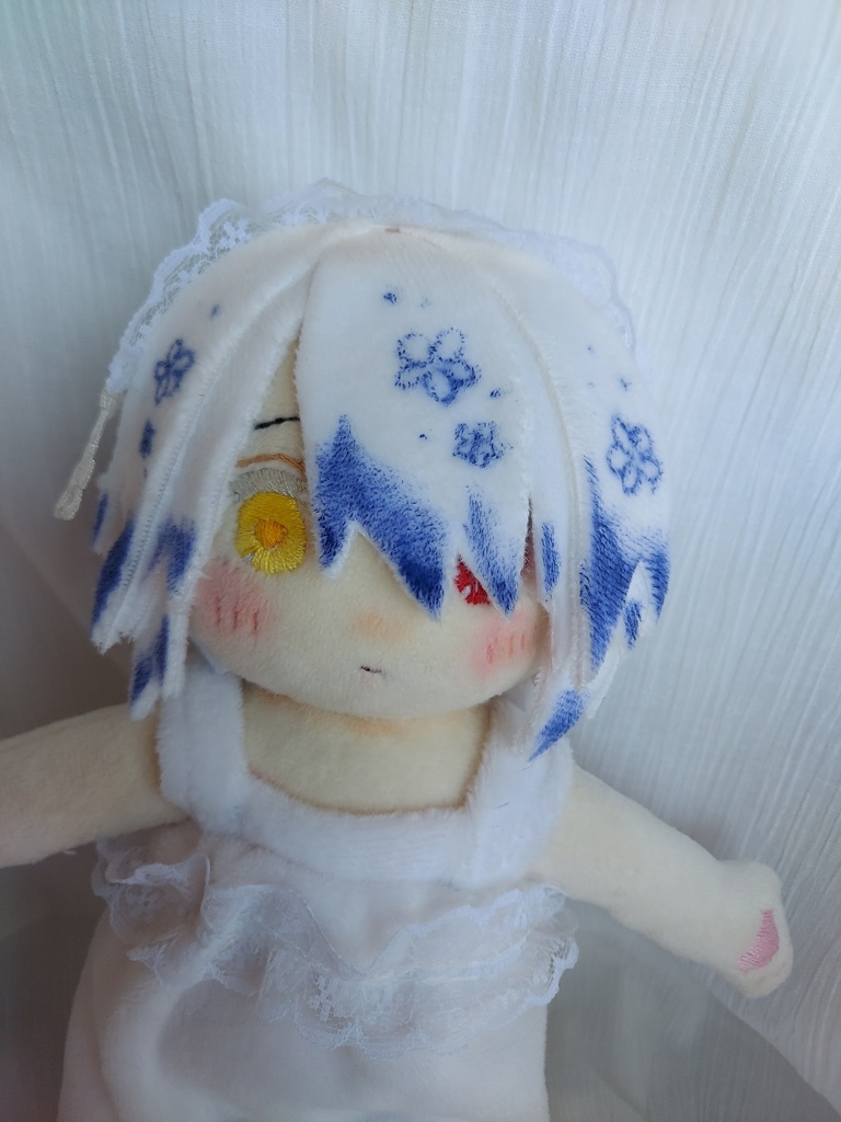 【自作ぬいぐるみ】花童楼【白花紫艶】