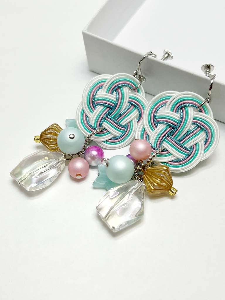 巴形薙刀 静形薙刀 イヤリング ピアス キャライメージ 刀剣乱舞 とうらぶ