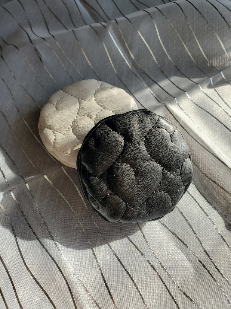 Heart quilting-beret (synthetic leather)