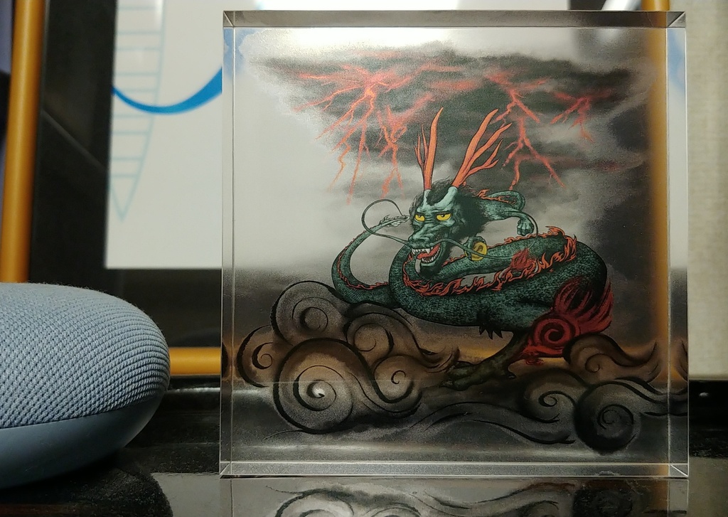 龍のアクリルブロック