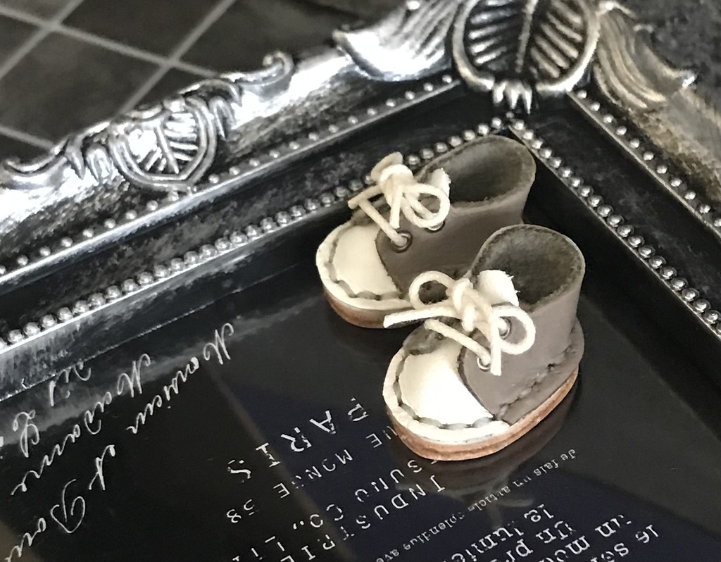 グレースニーカー🩶  ステッチグレー